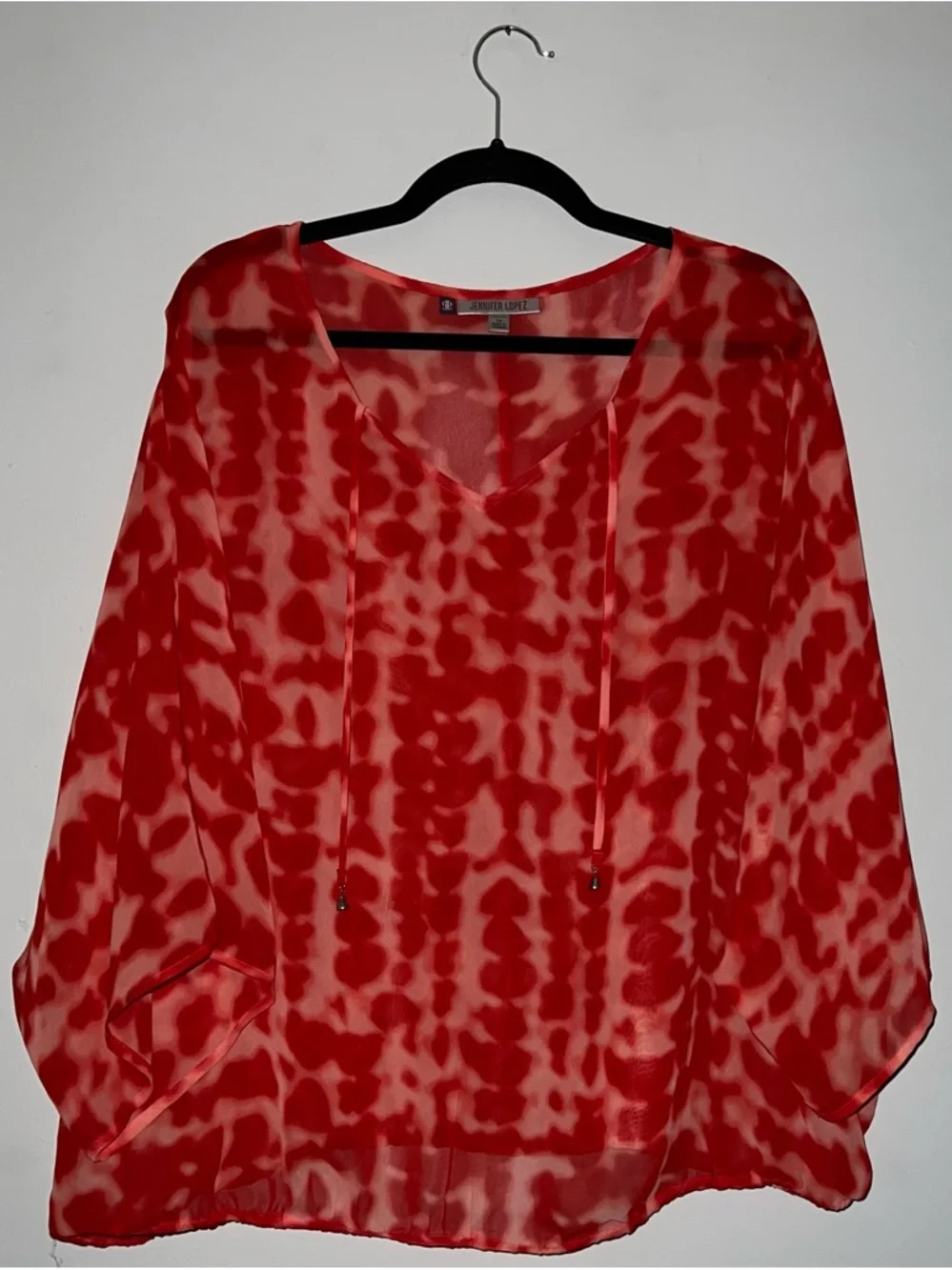 Jennifer Lopez Red and Cream V-Neck Tie-Dye Tunic - Picture 1 of 3